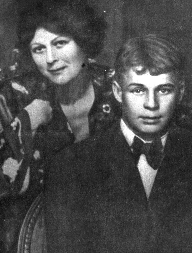Сергей Есенин и Айседора Дункан. (Италия, 1922 г.)